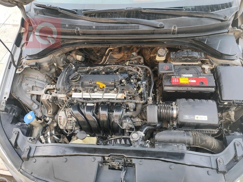 هيونداي النترا